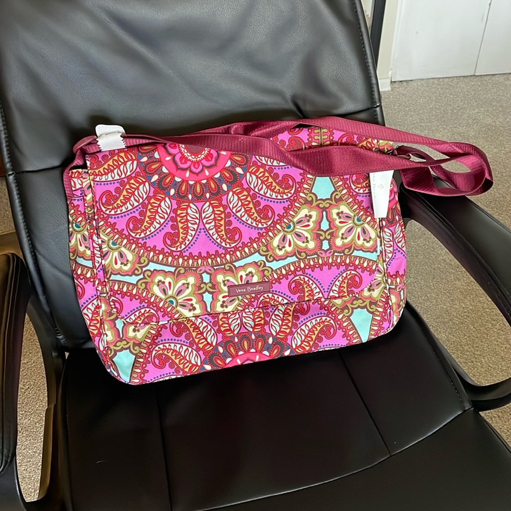 Vera Bradley Messenger bag